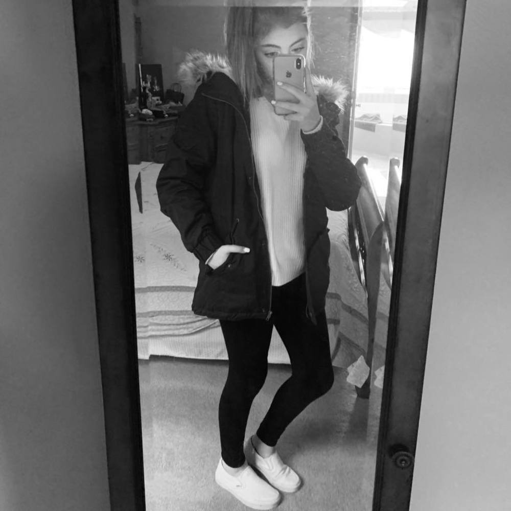 Meet your Posher, Melanie